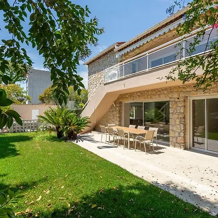 Villa La Mesange Avec Piscine Et Jardin Antibes