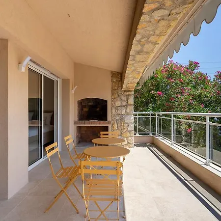 La Mesange Avec Piscine Et Jardin Villa